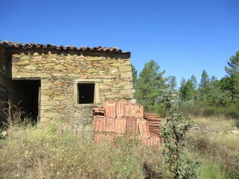 Quinta T0 Venda em Sarzedas,Castelo Branco