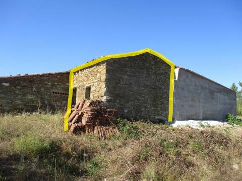 Quinta T0 Venda em Sarzedas,Castelo Branco