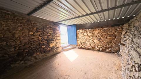 construção de pedra, terreno,