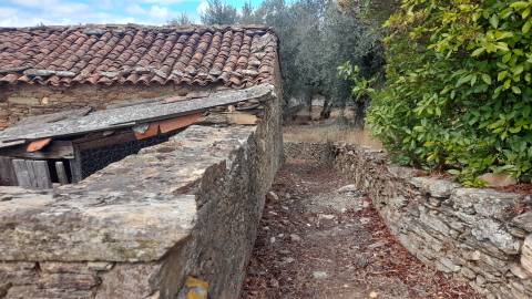 Moradia Rústica T0 Venda em Santo André das Tojeiras,Castelo Branco