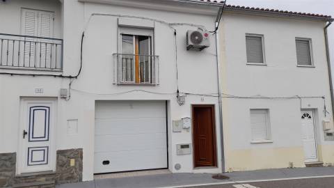 Moradia em Banda T4 Venda em Castelo Branco,Castelo Branco