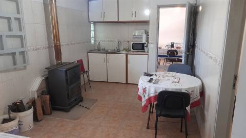 Quinta T3 Venda em Escalos de Baixo e Mata,Castelo Branco