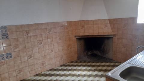 Moradia para Restaurar T3 Venda em Tinalhas,Castelo Branco