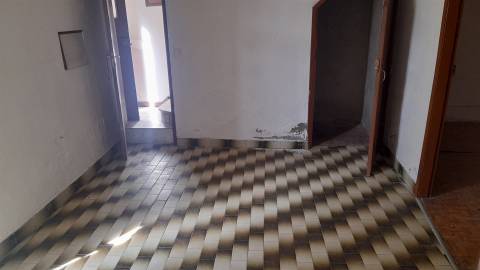 Moradia para Restaurar T3 Venda em Tinalhas,Castelo Branco