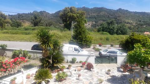 Moradia Isolada T4+1 Venda em Louriçal do Campo,Castelo Branco