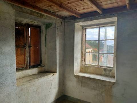 Moradia para Restaurar T2 Venda em Castelo Branco,Castelo Branco