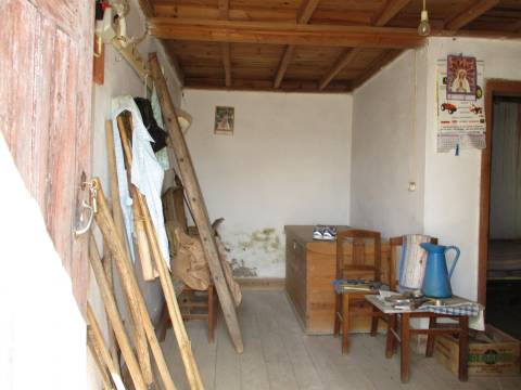 Moradia T2 Venda em Sarzedas,Castelo Branco