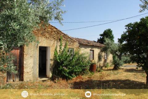 Moradia T2 Venda em Sarzedas,Castelo Branco