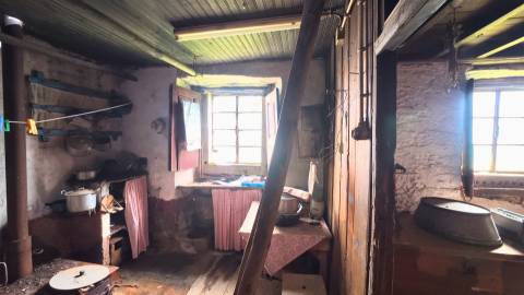 Moradia T2 Venda em Sarzedas,Castelo Branco