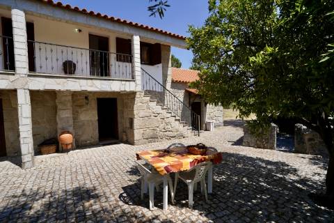 Moradia Isolada T3 Venda em Vale de Prazeres e Mata da Rainha,Fundão