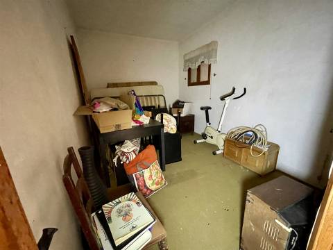 Moradia em Banda T5 Venda em Alcains,Castelo Branco