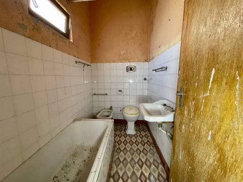 Moradia em Banda T5 Venda em Alcains,Castelo Branco