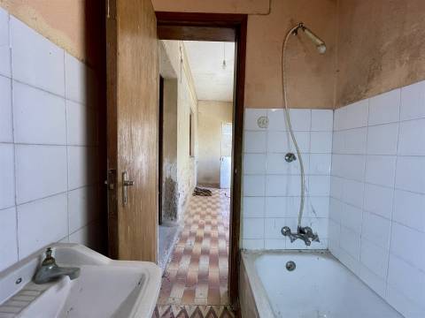 Moradia em Banda T5 Venda em Alcains,Castelo Branco