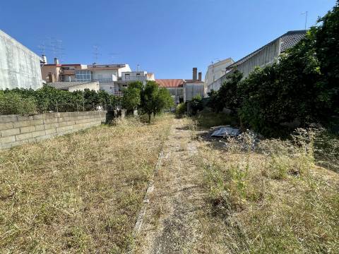 Moradia em Banda T5 Venda em Alcains,Castelo Branco