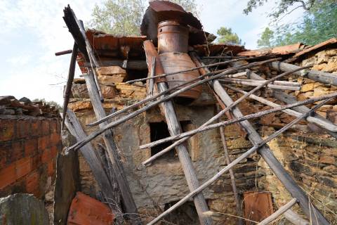 Moradia Rústica T4 Venda em Sarzedas,Castelo Branco