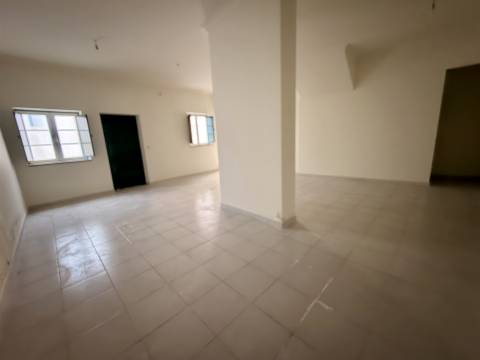 Moradia T2 Venda em Idanha-a-Nova e Alcafozes,Idanha-a-Nova