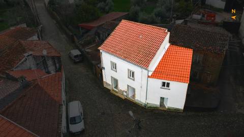 Moradia T2 Venda em Póvoa de Rio de Moinhos e Cafede,Castelo Branco