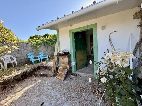 Moradia Geminada T5 Venda em Escalos de Baixo e Mata,Castelo Branco