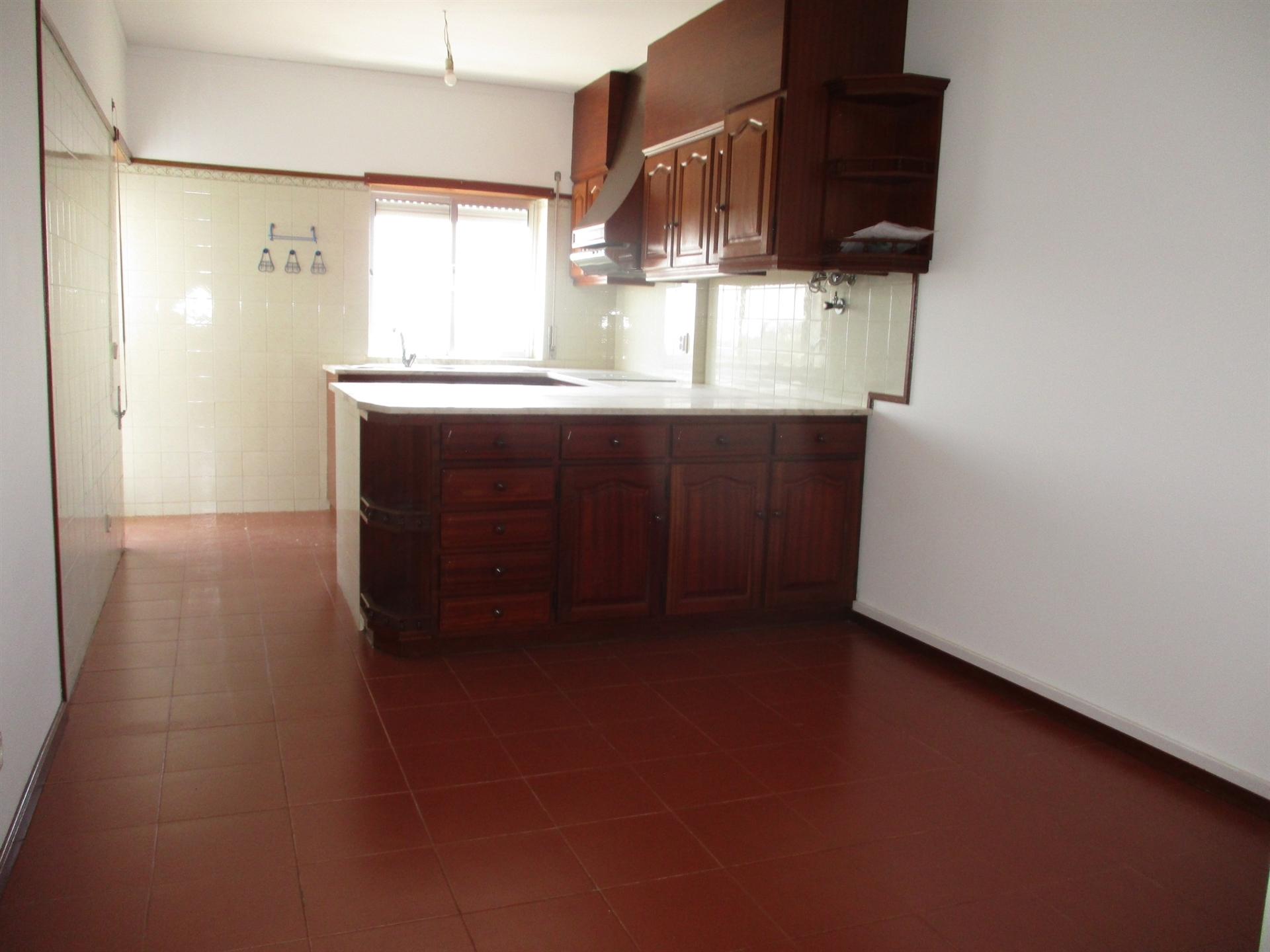 Apartamento T3 Arrendamento em Castelo Branco,Castelo Branco