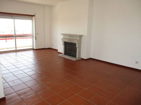 Apartamento T3 Arrendamento em Castelo Branco,Castelo Branco