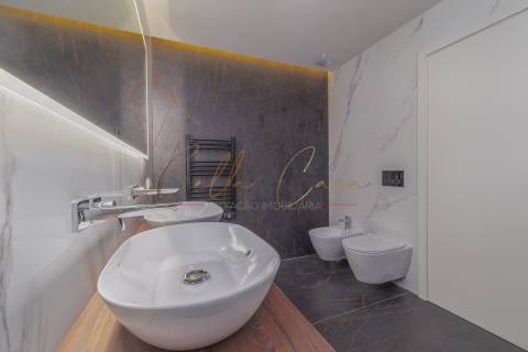 Moradia em Banda T4+1 Venda em Esgueira,Aveiro