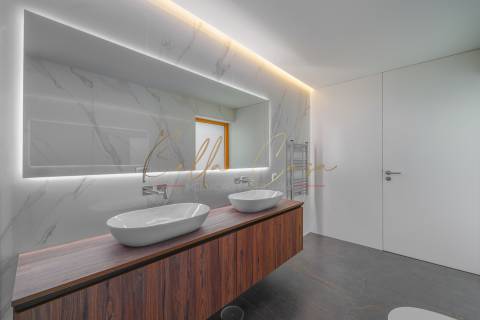 Moradia em Banda T4+1 Venda em Esgueira,Aveiro