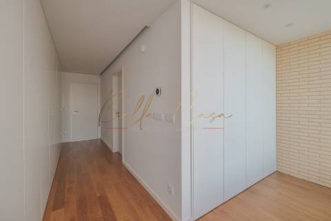 Moradia em Banda T4+1 Venda em Esgueira,Aveiro