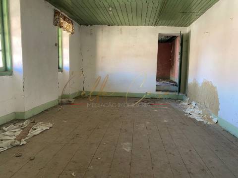 Moradia para Restaurar T2 Venda em Cacia,Aveiro