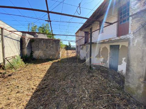 Moradia para Restaurar T2 Venda em Cacia,Aveiro