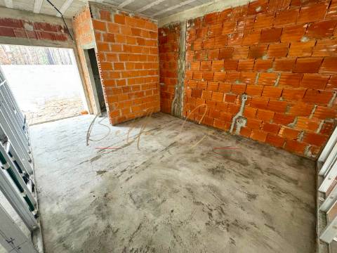 Moradia Geminada T3+1 Venda em Cacia,Aveiro