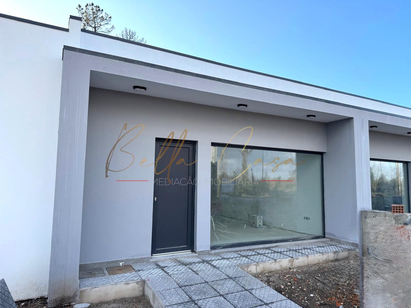 Moradia Geminada T3+1 Venda em Cacia,Aveiro