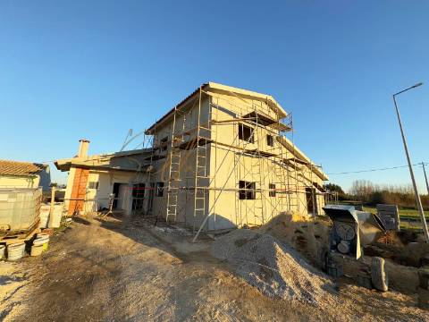 Moradia Isolada T4 Venda em Bustos, Troviscal e Mamarrosa,Oliveira do Bairro