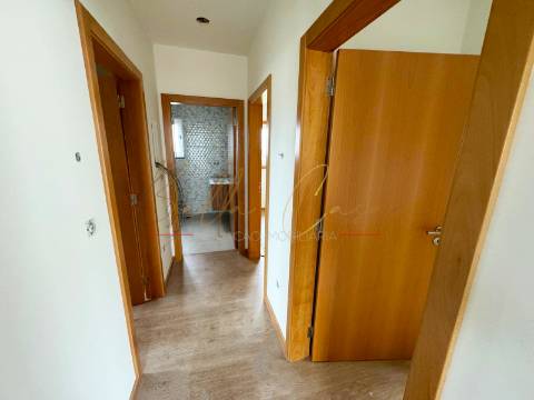 Moradia Isolada T4 Venda em Bustos, Troviscal e Mamarrosa,Oliveira do Bairro