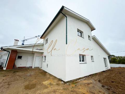 Moradia Isolada T4 Venda em Bustos, Troviscal e Mamarrosa,Oliveira do Bairro