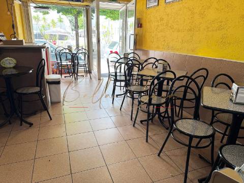 Café  Trespasse em Beduído e Veiros,Estarreja