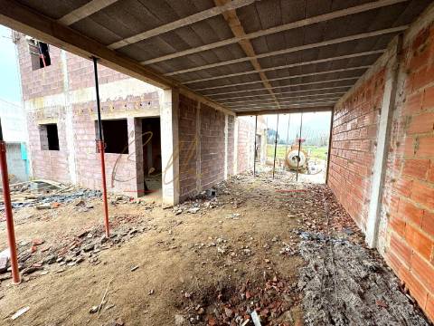 Moradia Isolada T4 Venda em Bustos, Troviscal e Mamarrosa,Oliveira do Bairro