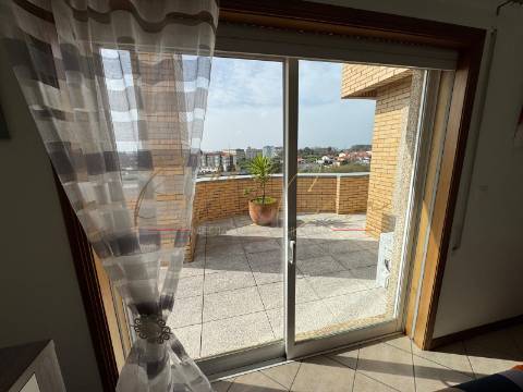 Apartamento T2 Venda em Albergaria-a-Velha e Valmaior,Albergaria-a-Velha