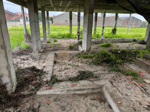 Moradia T4 Venda em Requeixo, Nossa Senhora de Fátima e Nariz,Aveiro