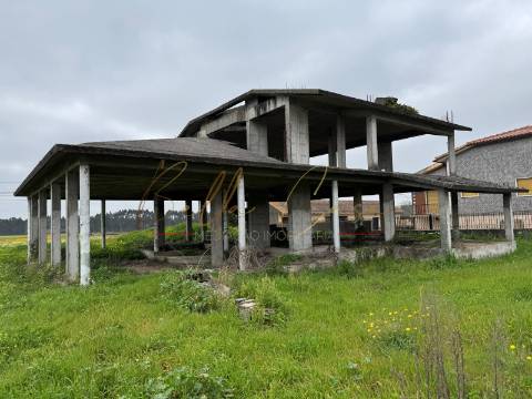 Moradia T4 Venda em Requeixo, Nossa Senhora de Fátima e Nariz,Aveiro