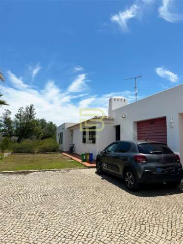 Quinta na Guia com 39.013 m2 a 10 minutos das praias da costa de Albufeira