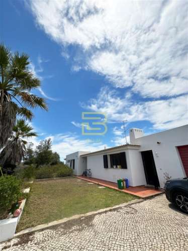 Quinta na Guia com 39.013 m2 a 10 minutos das praias da costa de Albufeira
