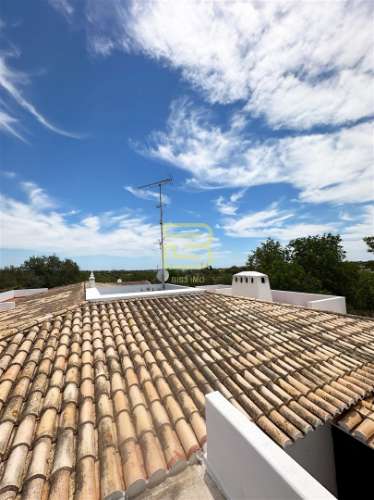 Quinta na Guia com 39.013 m2 a 10 minutos das praias da costa de Albufeira