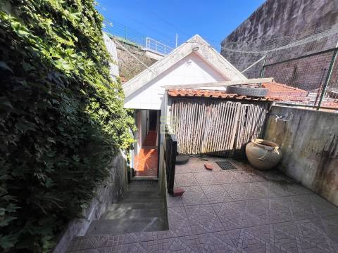 Moradia T1 a 10 minutos da  rotunda da Boavista e 5m da estação de metro Carolina Michaelis