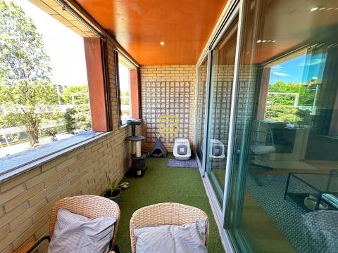 Em exclusivo, apartamento tipologia T3 em Santo Ovídio, no prestigiado condomínio Quinta das Corgas