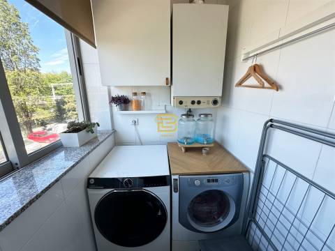 Em exclusivo, apartamento tipologia T3 em Santo Ovídio, no prestigiado condomínio Quinta das Corgas