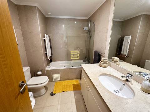 Em exclusivo, apartamento tipologia T3 em Santo Ovídio, no prestigiado condomínio Quinta das Corgas