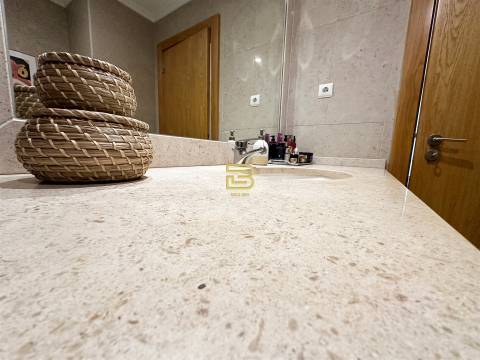 Em exclusivo, apartamento tipologia T3 em Santo Ovídio, no prestigiado condomínio Quinta das Corgas