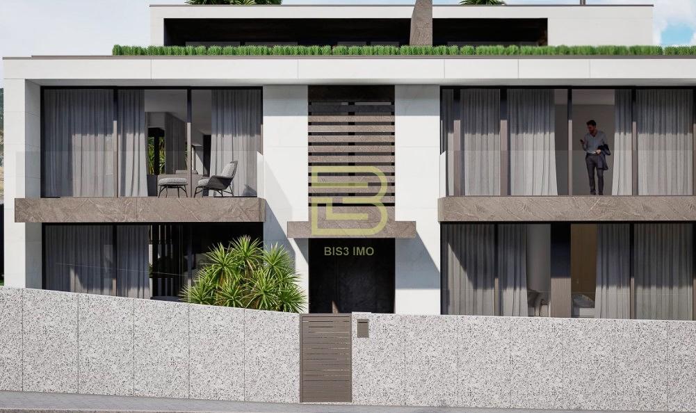 Moradia de Luxo T3 Triplex em Vila Nova de Gaia, na 1ª linha do mar.