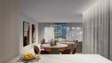 Moradia de Luxo T3 Duplex em Vila Nova de Gaia, na 1ª linha do mar