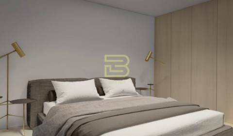 Moradia de Luxo T3 Duplex em Vila Nova de Gaia, na 1ª linha do mar